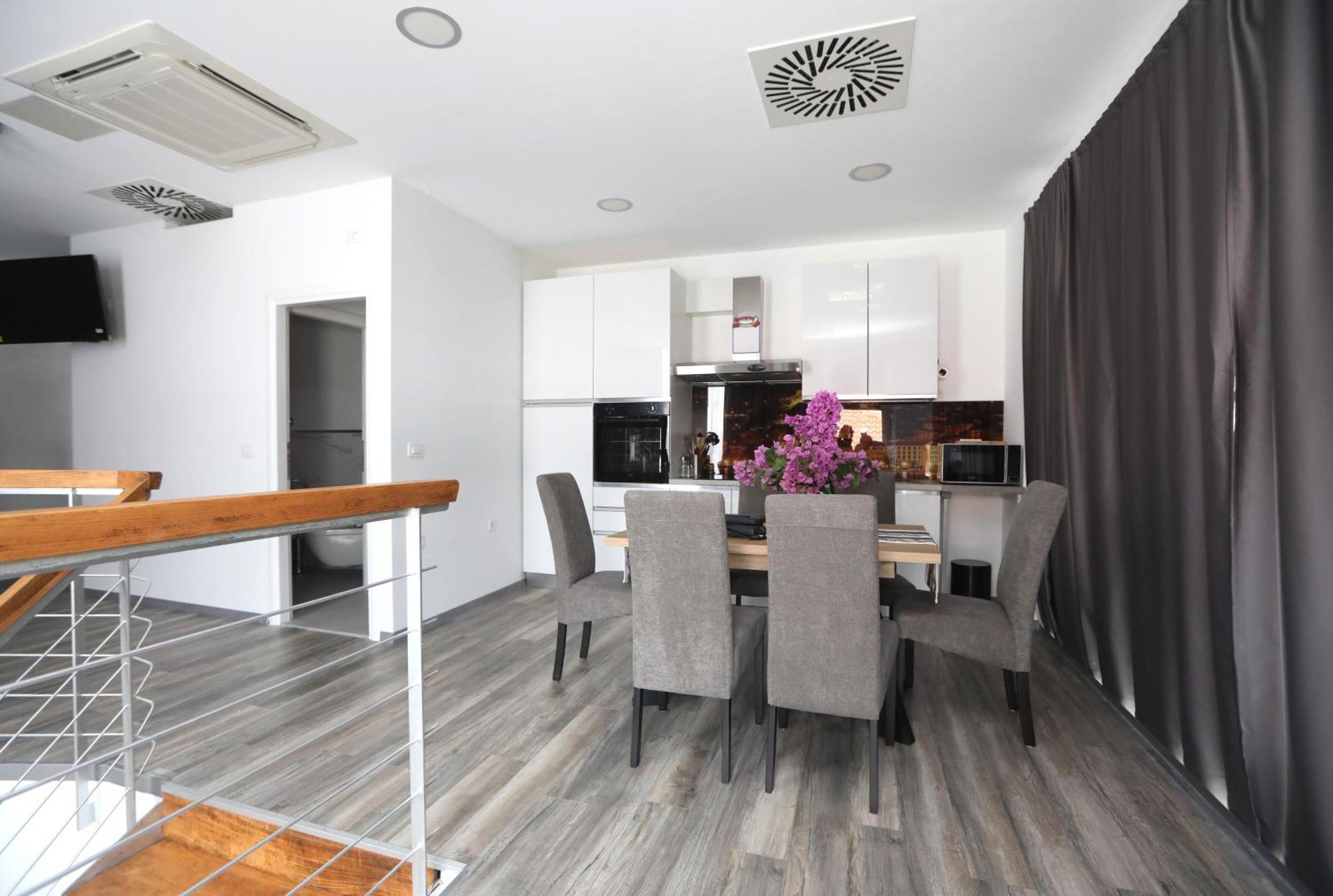 D R Apartments Šibenik Екстериор снимка
