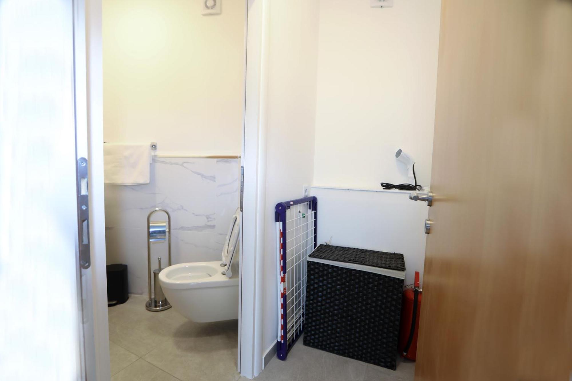 D R Apartments Šibenik Екстериор снимка
