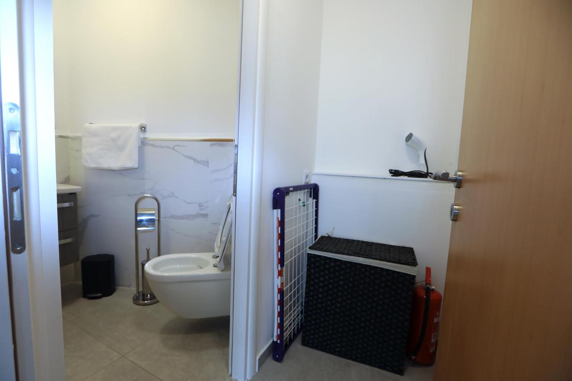 D R Apartments Šibenik Екстериор снимка