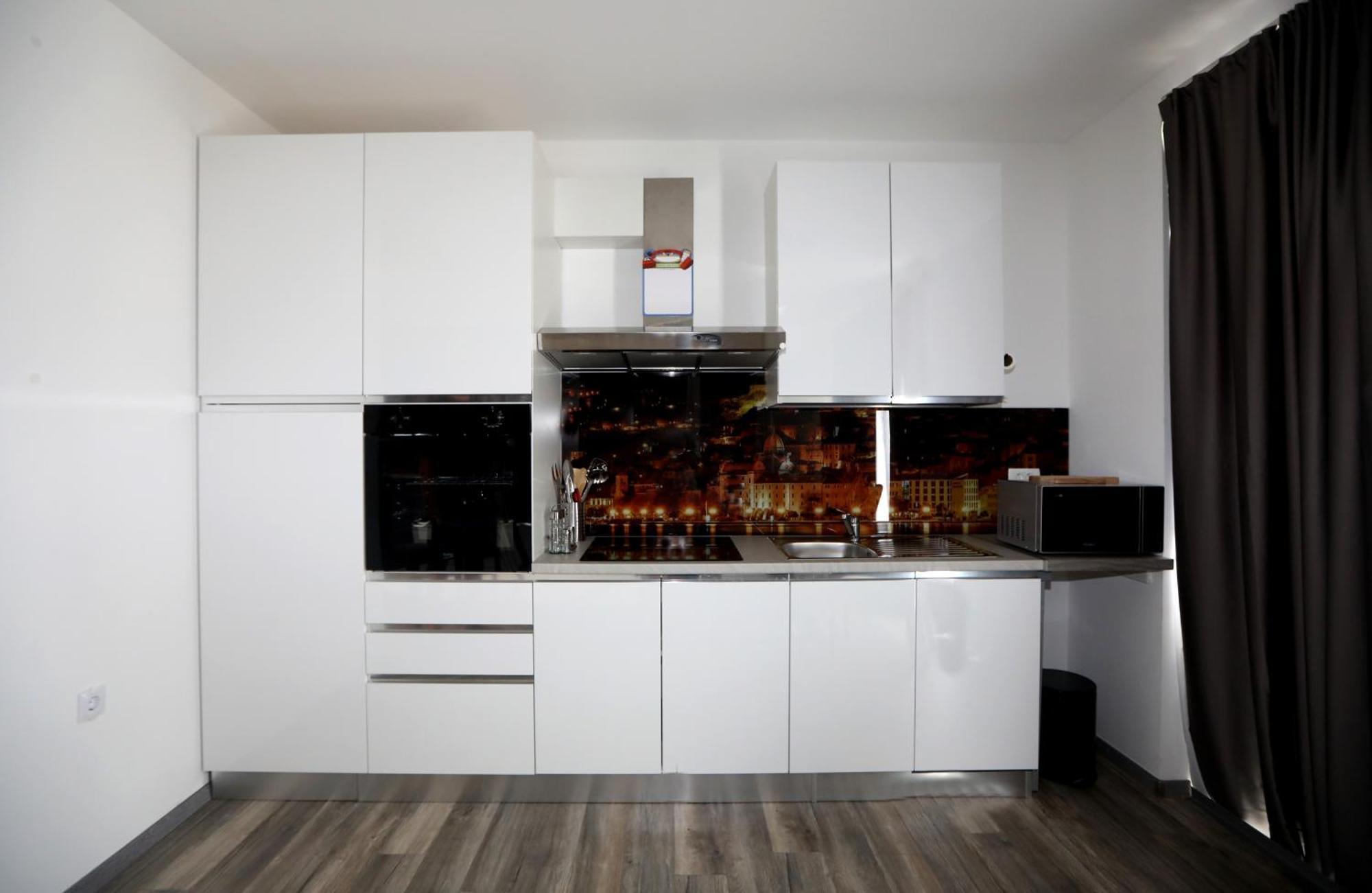 D R Apartments Šibenik Екстериор снимка